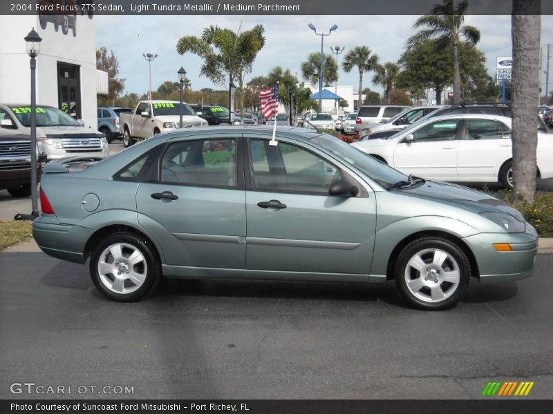 Light Tundra Metallic / Medium Parchment 2004 Ford Focus ZTS Sedan