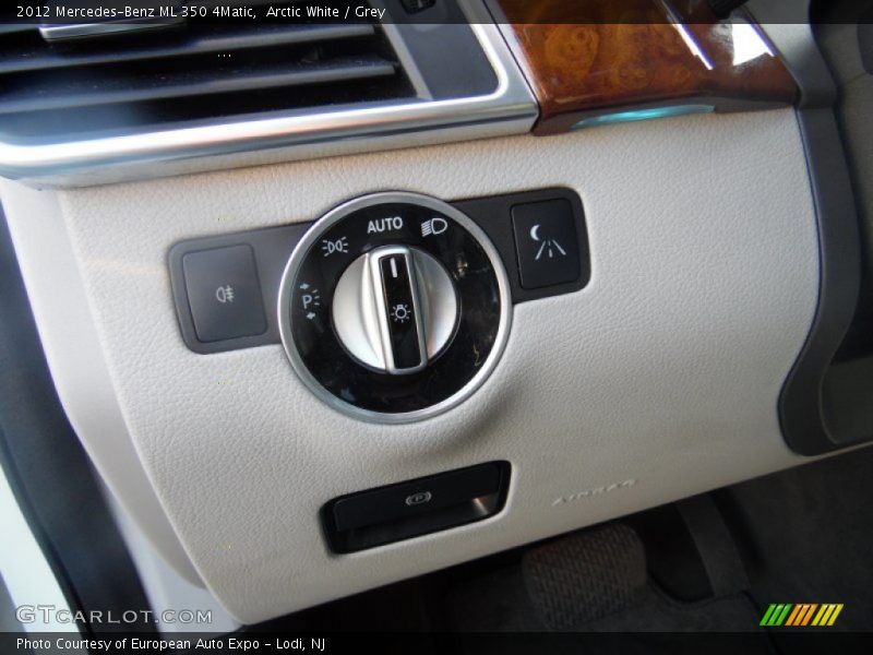 Arctic White / Grey 2012 Mercedes-Benz ML 350 4Matic
