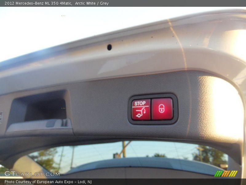 Arctic White / Grey 2012 Mercedes-Benz ML 350 4Matic