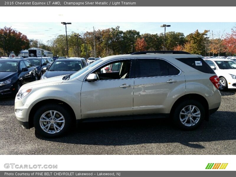 Champagne Silver Metallic / Light Titanium 2016 Chevrolet Equinox LT AWD