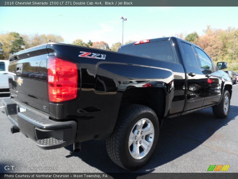 Black / Jet Black 2016 Chevrolet Silverado 1500 LT Z71 Double Cab 4x4