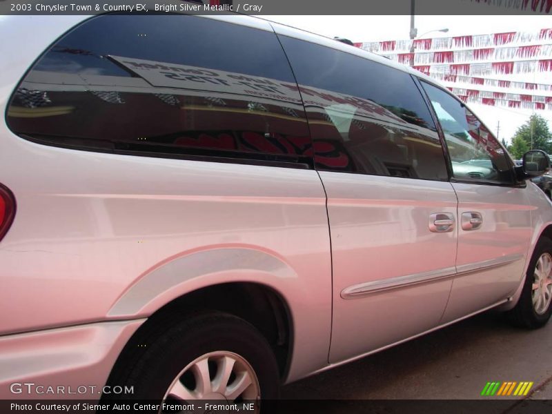 Bright Silver Metallic / Gray 2003 Chrysler Town & Country EX