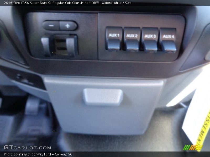 Oxford White / Steel 2016 Ford F350 Super Duty XL Regular Cab Chassis 4x4 DRW