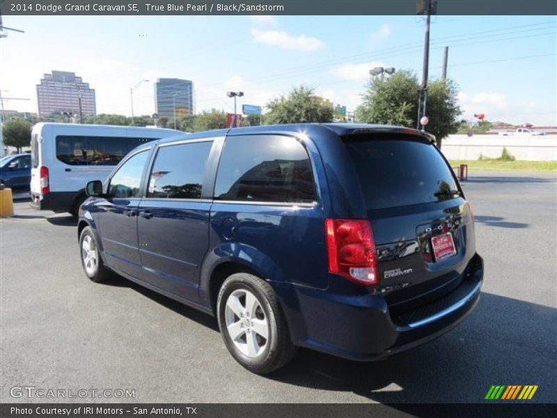 True Blue Pearl / Black/Sandstorm 2014 Dodge Grand Caravan SE