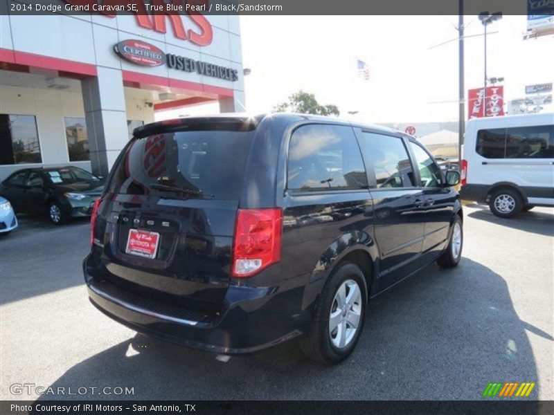 True Blue Pearl / Black/Sandstorm 2014 Dodge Grand Caravan SE