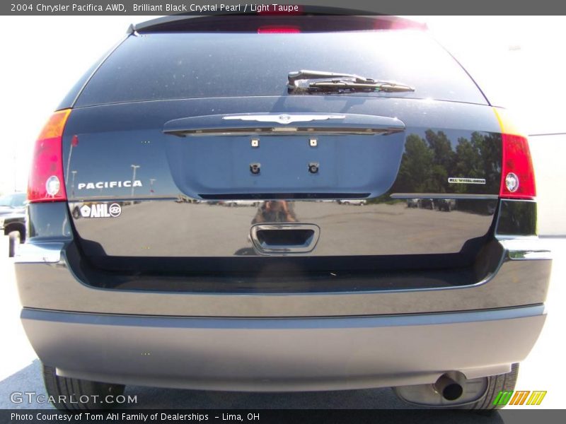 Brilliant Black Crystal Pearl / Light Taupe 2004 Chrysler Pacifica AWD