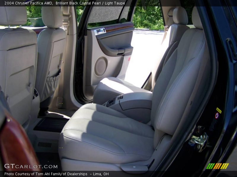 Brilliant Black Crystal Pearl / Light Taupe 2004 Chrysler Pacifica AWD