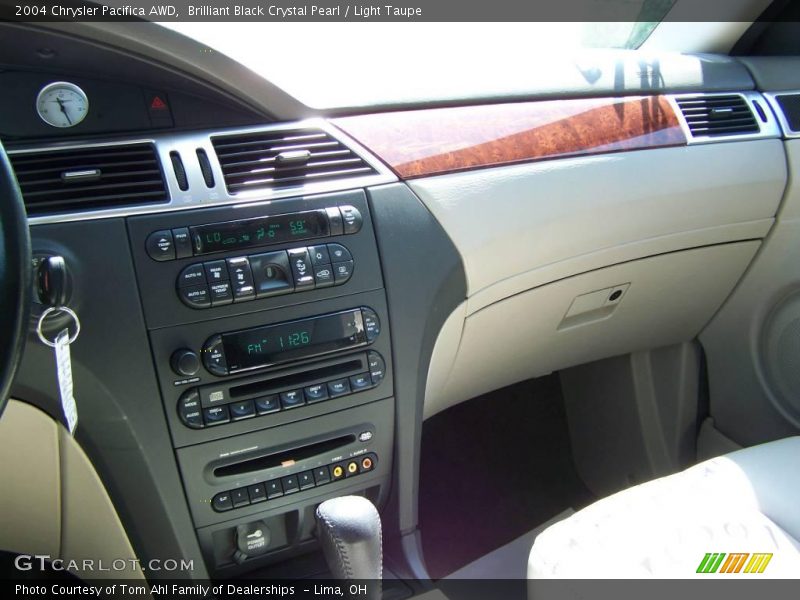 Brilliant Black Crystal Pearl / Light Taupe 2004 Chrysler Pacifica AWD