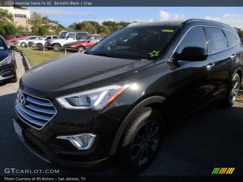Becketts Black / Gray 2016 Hyundai Santa Fe SE