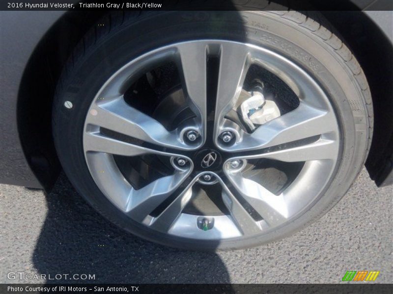 Triathlon Gray / Black/Yellow 2016 Hyundai Veloster