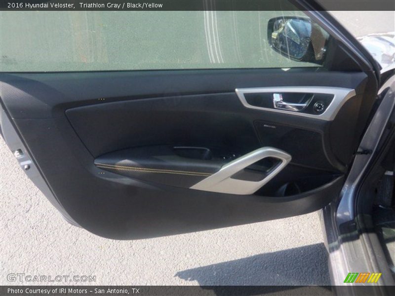 Triathlon Gray / Black/Yellow 2016 Hyundai Veloster