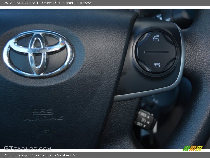 Cypress Green Pearl / Black/Ash 2012 Toyota Camry LE