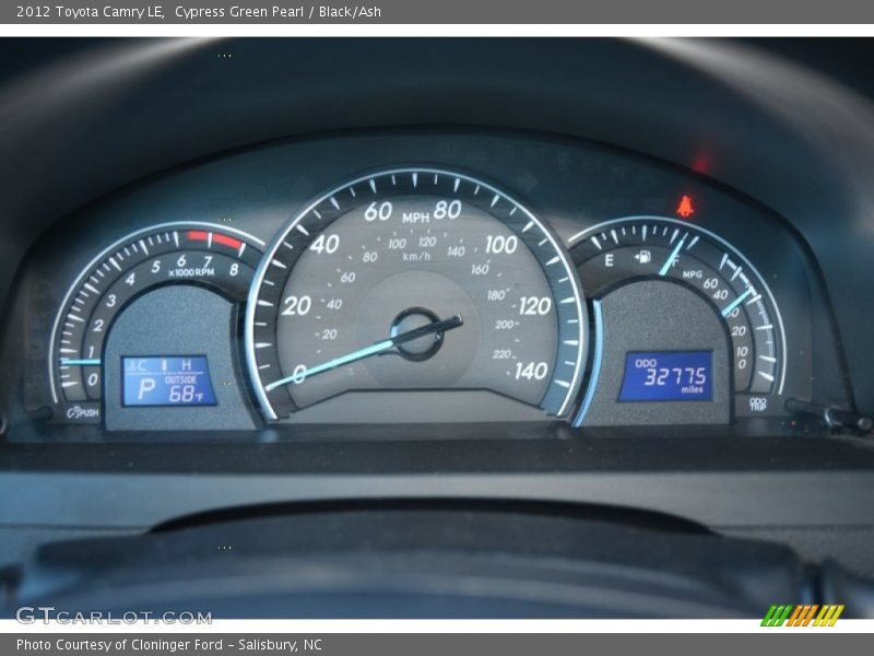 Cypress Green Pearl / Black/Ash 2012 Toyota Camry LE