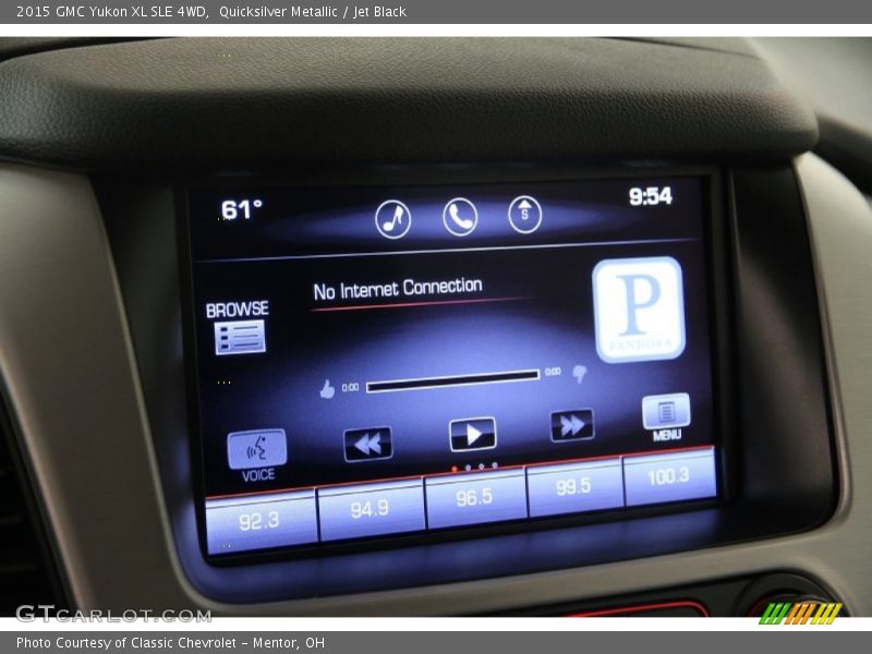 Quicksilver Metallic / Jet Black 2015 GMC Yukon XL SLE 4WD