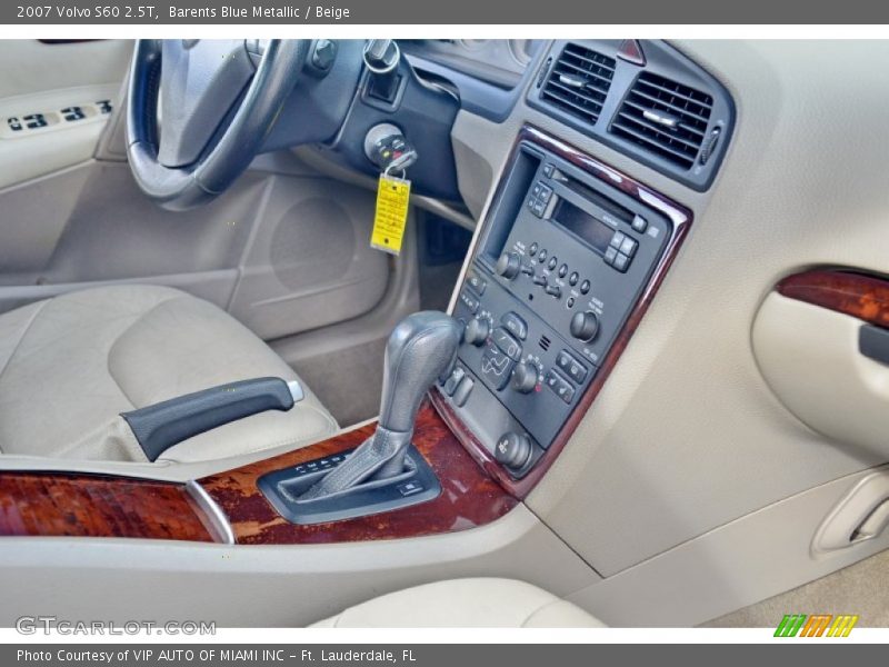 Barents Blue Metallic / Beige 2007 Volvo S60 2.5T