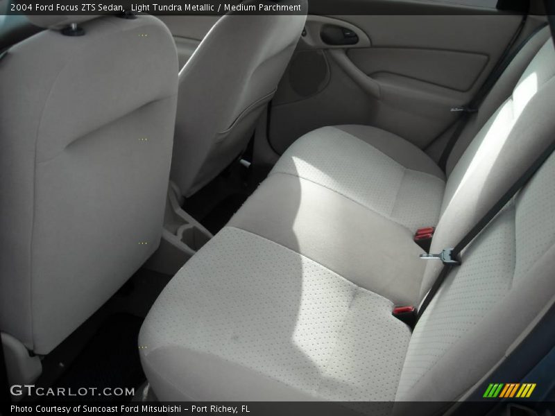 Light Tundra Metallic / Medium Parchment 2004 Ford Focus ZTS Sedan
