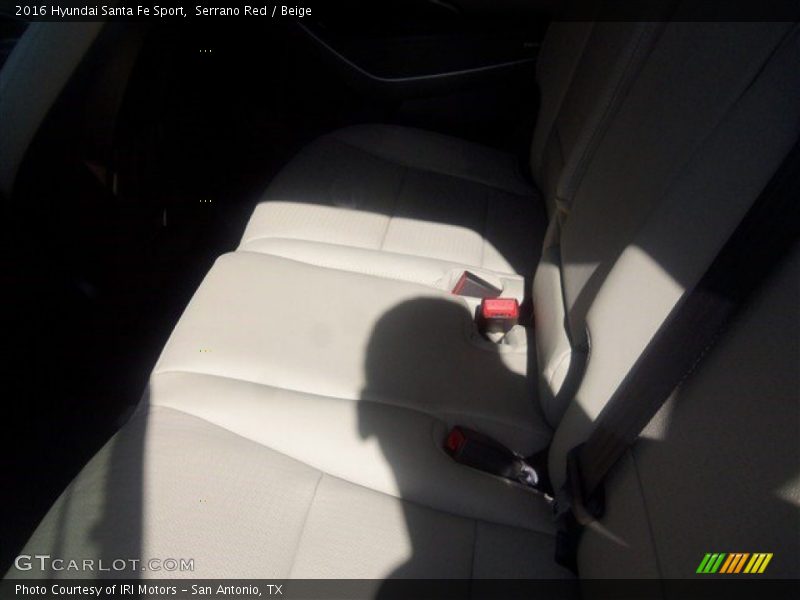 Serrano Red / Beige 2016 Hyundai Santa Fe Sport