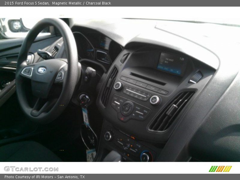 Magnetic Metallic / Charcoal Black 2015 Ford Focus S Sedan