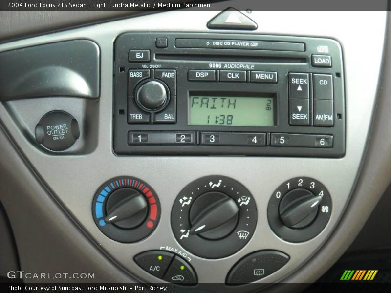 Light Tundra Metallic / Medium Parchment 2004 Ford Focus ZTS Sedan