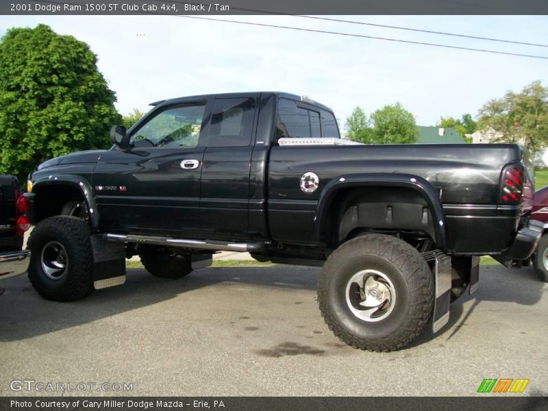 Black / Tan 2001 Dodge Ram 1500 ST Club Cab 4x4
