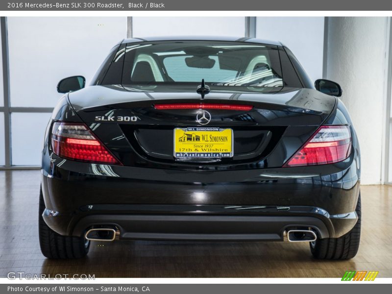 Black / Black 2016 Mercedes-Benz SLK 300 Roadster