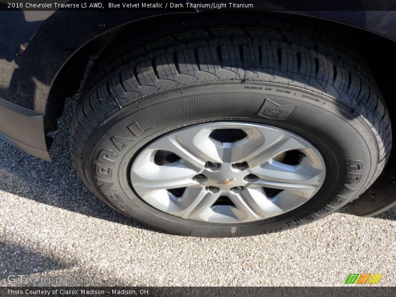 Blue Velvet Metallic / Dark Titanium/Light Titanium 2016 Chevrolet Traverse LS AWD