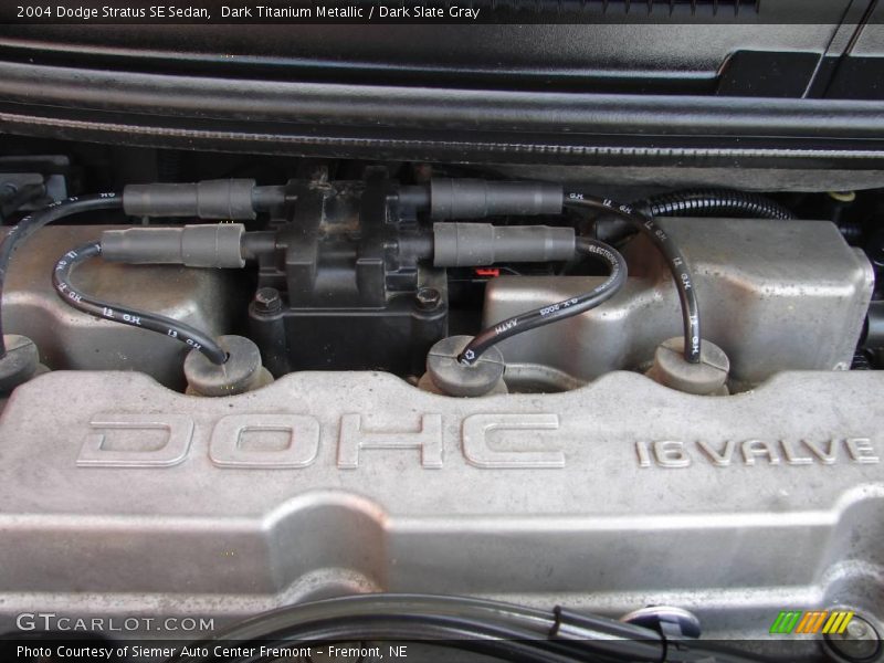 Dark Titanium Metallic / Dark Slate Gray 2004 Dodge Stratus SE Sedan