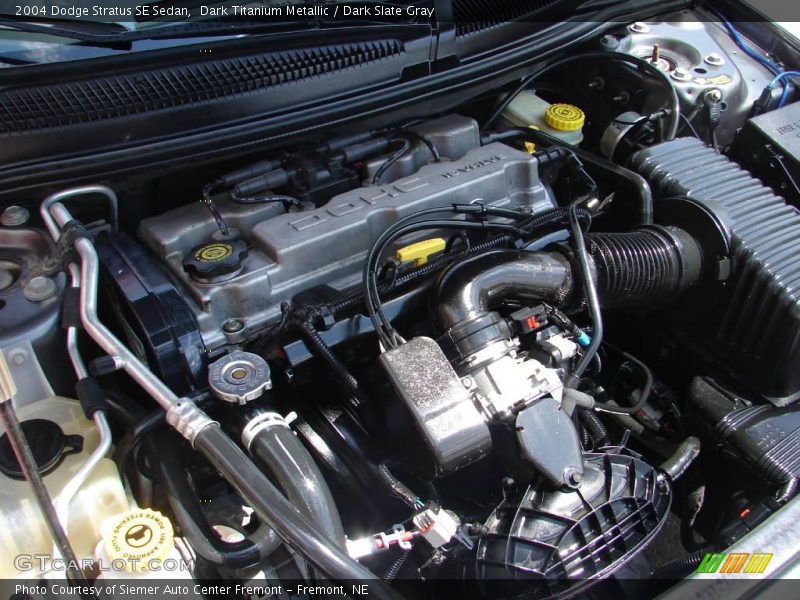 Dark Titanium Metallic / Dark Slate Gray 2004 Dodge Stratus SE Sedan