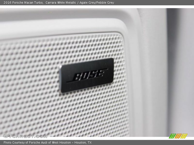 Audio System of 2016 Macan Turbo