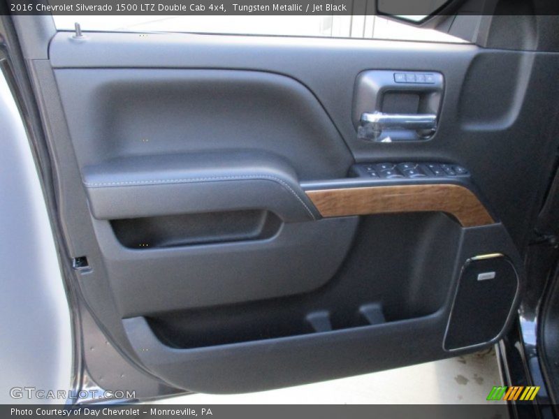 Door Panel of 2016 Silverado 1500 LTZ Double Cab 4x4