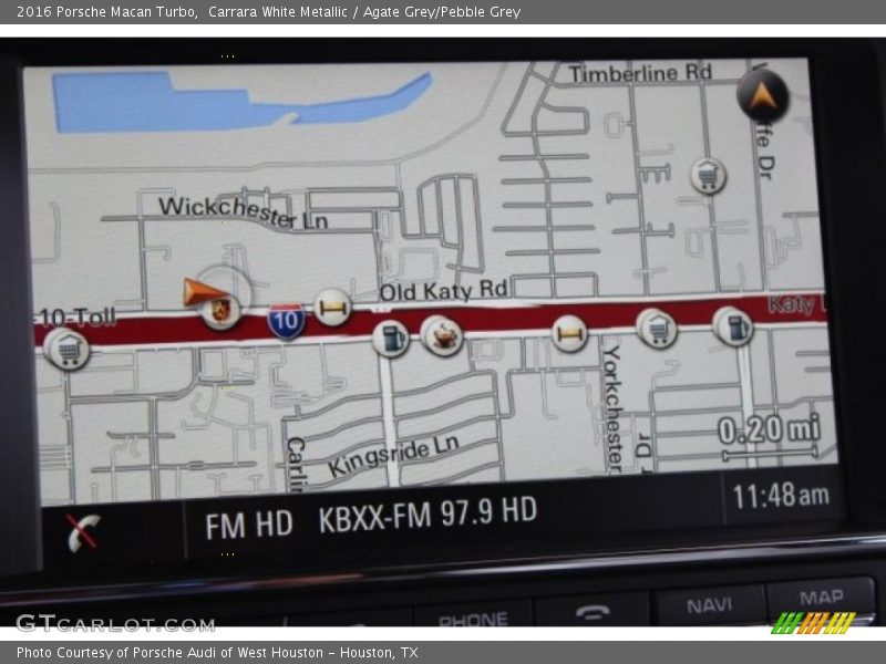 Navigation of 2016 Macan Turbo