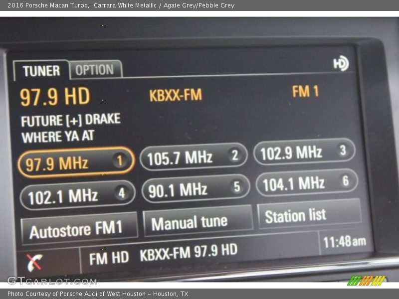 Carrara White Metallic / Agate Grey/Pebble Grey 2016 Porsche Macan Turbo