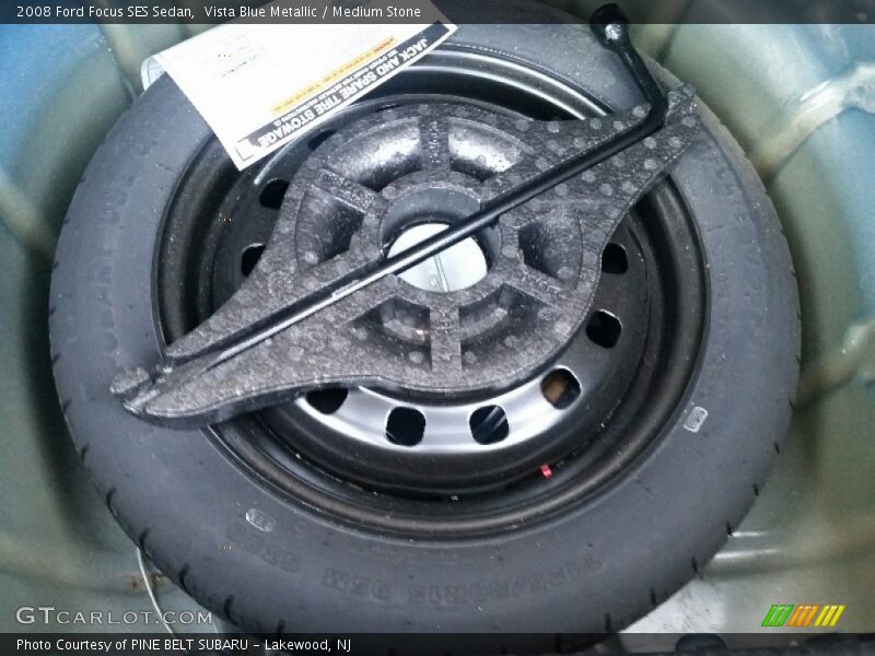 Vista Blue Metallic / Medium Stone 2008 Ford Focus SES Sedan