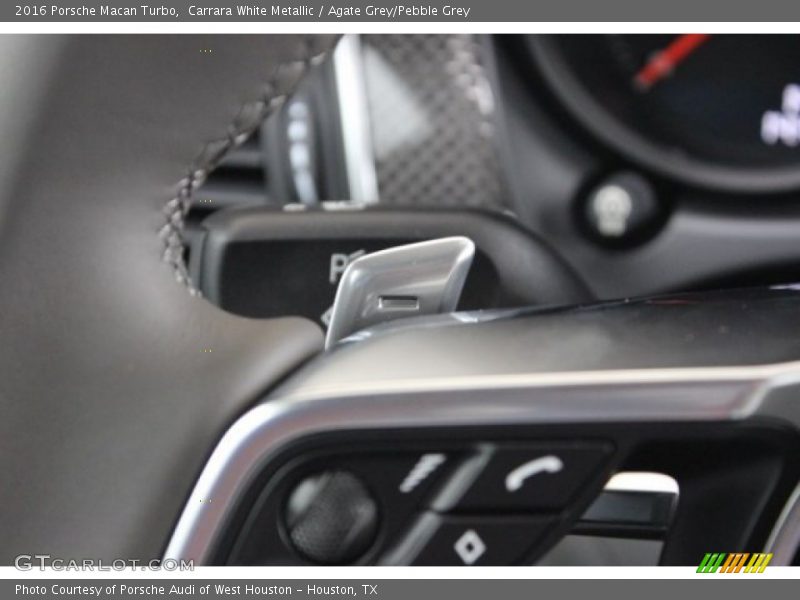  2016 Macan Turbo 7 Speed PDK Automatic Shifter