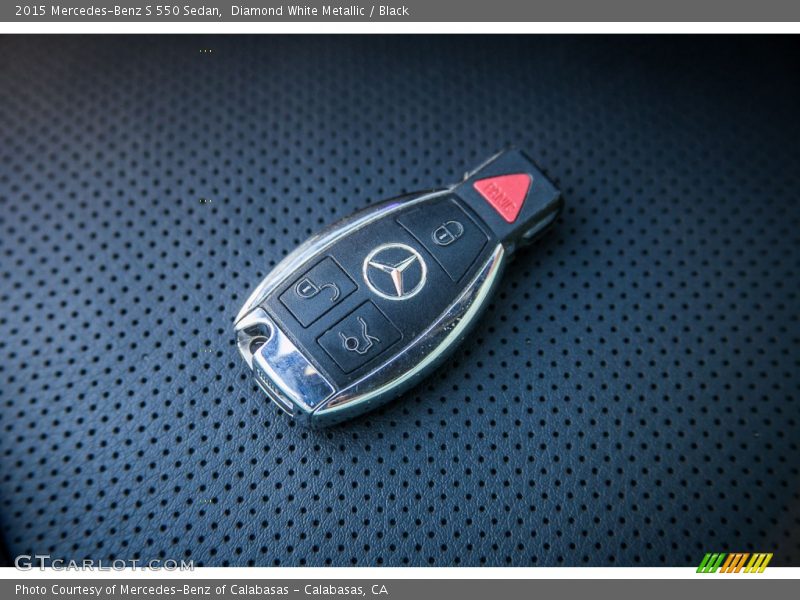 Diamond White Metallic / Black 2015 Mercedes-Benz S 550 Sedan