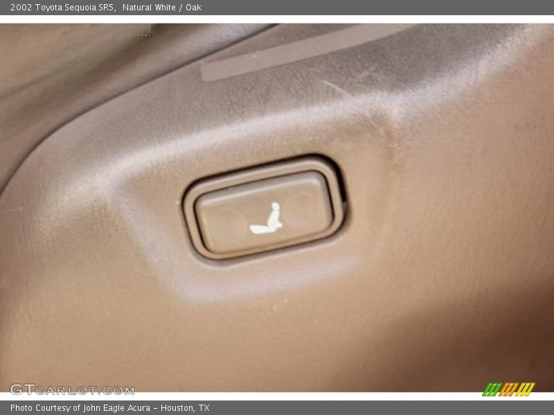 Natural White / Oak 2002 Toyota Sequoia SR5
