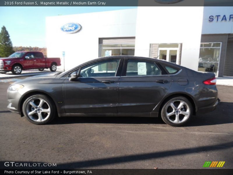 Magnetic Metallic / Medium Earth Gray 2016 Ford Fusion S