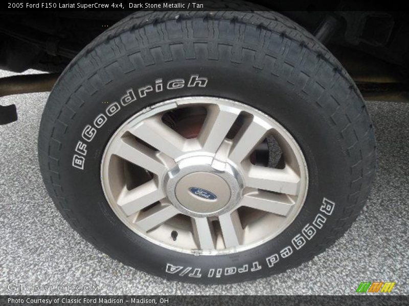 Dark Stone Metallic / Tan 2005 Ford F150 Lariat SuperCrew 4x4