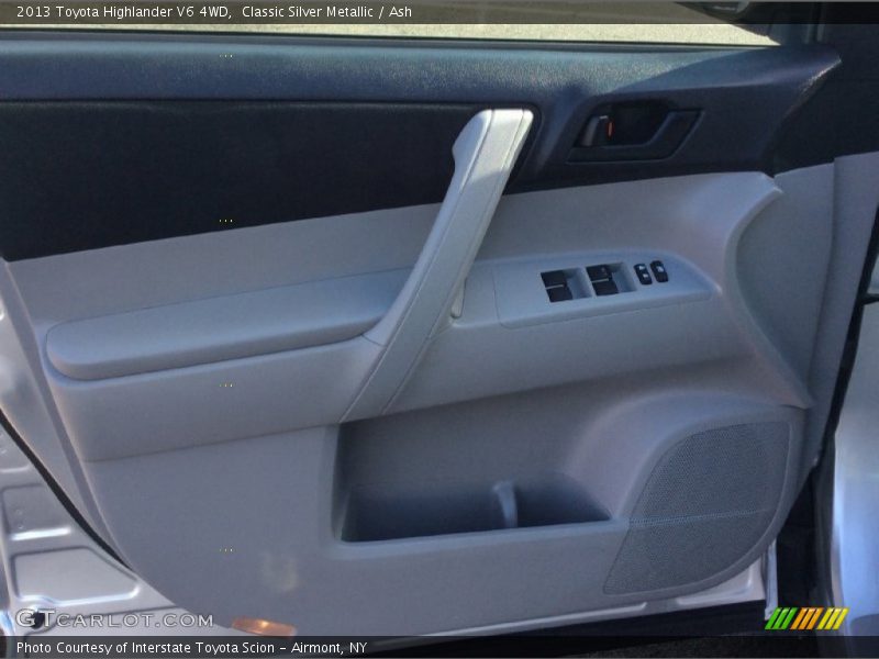 Classic Silver Metallic / Ash 2013 Toyota Highlander V6 4WD