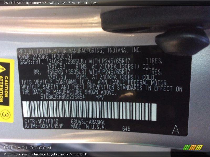 Classic Silver Metallic / Ash 2013 Toyota Highlander V6 4WD
