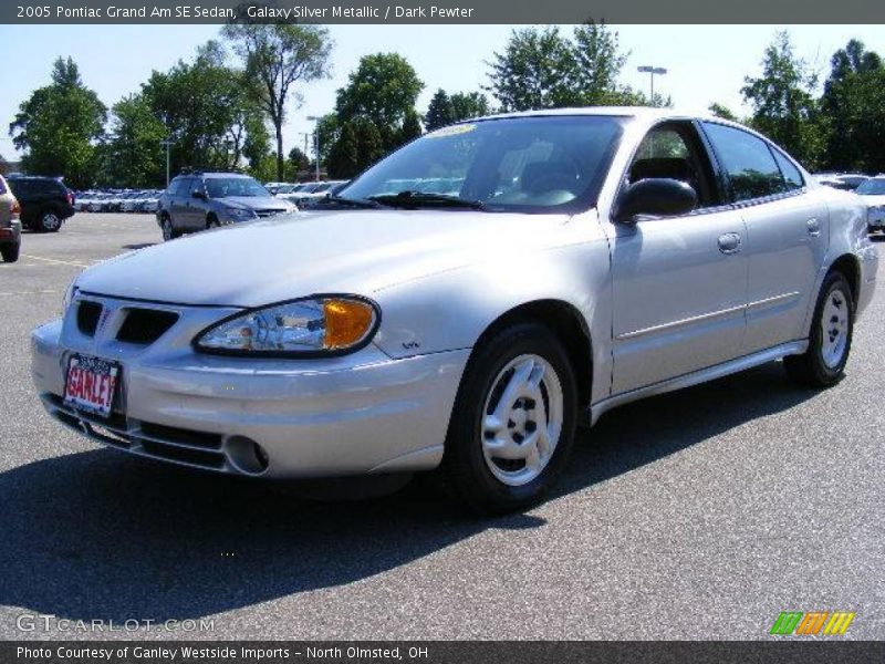 Galaxy Silver Metallic / Dark Pewter 2005 Pontiac Grand Am SE Sedan