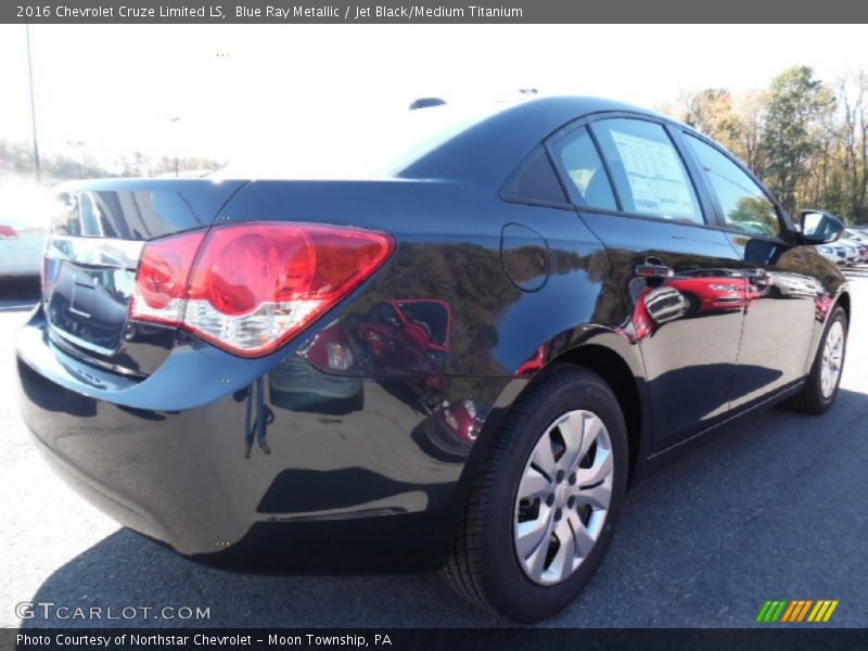 Blue Ray Metallic / Jet Black/Medium Titanium 2016 Chevrolet Cruze Limited LS