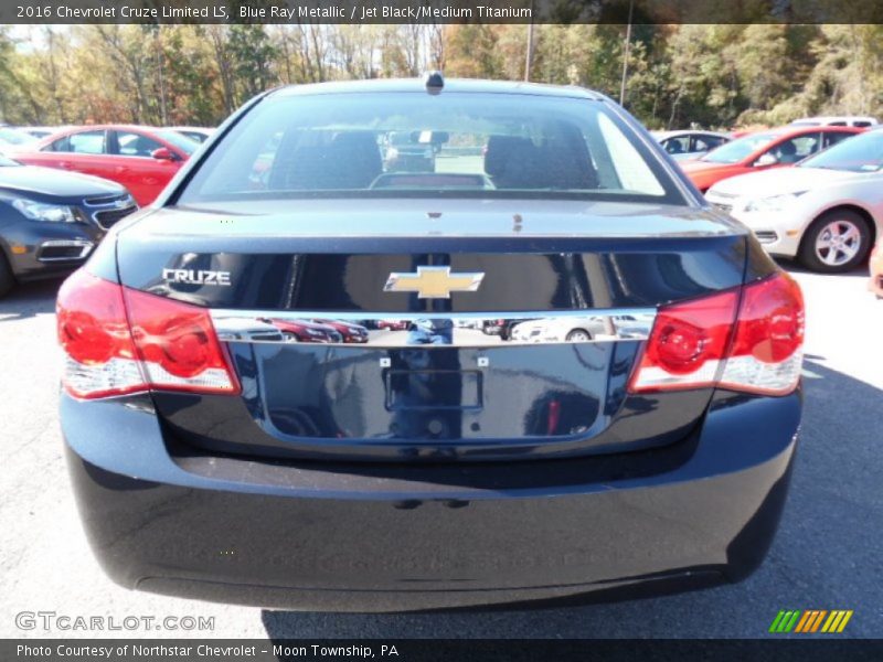 Blue Ray Metallic / Jet Black/Medium Titanium 2016 Chevrolet Cruze Limited LS