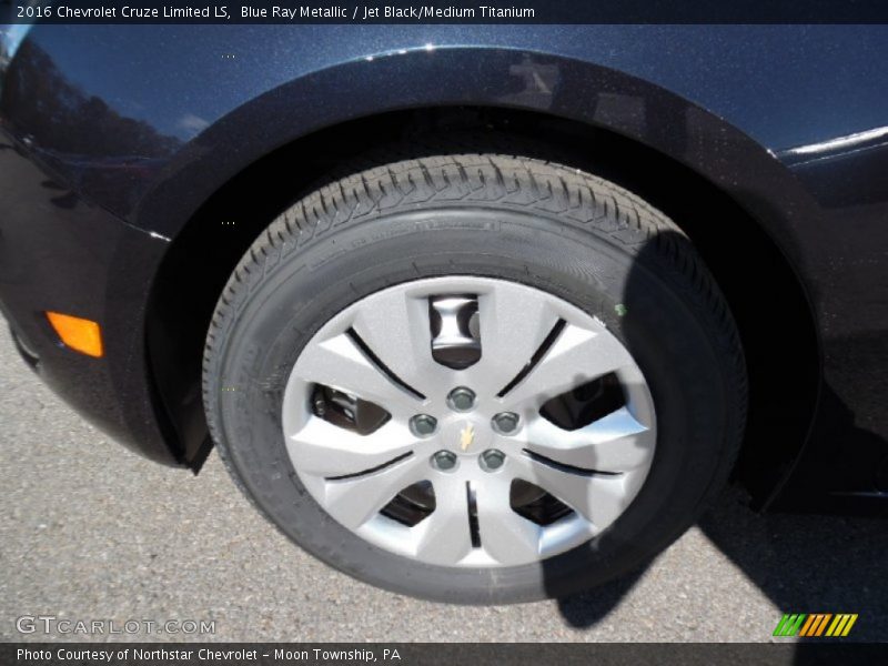 Blue Ray Metallic / Jet Black/Medium Titanium 2016 Chevrolet Cruze Limited LS