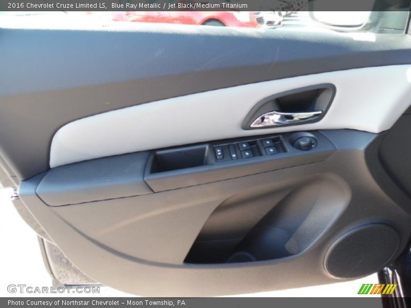 Blue Ray Metallic / Jet Black/Medium Titanium 2016 Chevrolet Cruze Limited LS