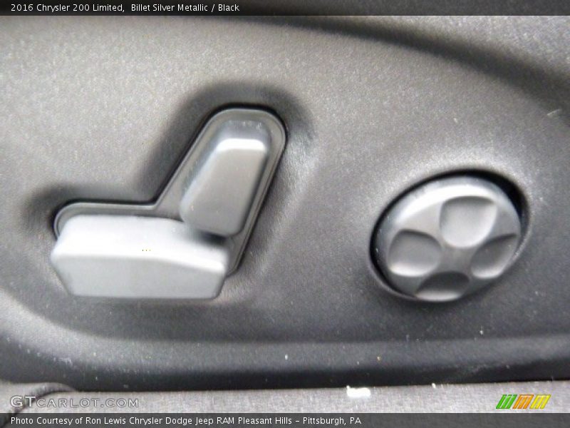 Billet Silver Metallic / Black 2016 Chrysler 200 Limited