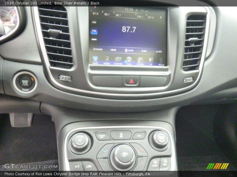 Billet Silver Metallic / Black 2016 Chrysler 200 Limited