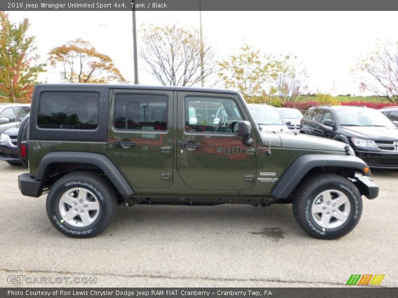 Tank / Black 2016 Jeep Wrangler Unlimited Sport 4x4