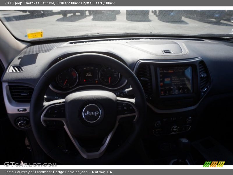Brilliant Black Crystal Pearl / Black 2016 Jeep Cherokee Latitude