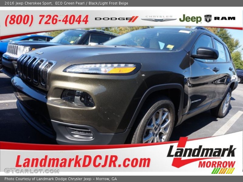 ECO Green Pearl / Black/Light Frost Beige 2016 Jeep Cherokee Sport